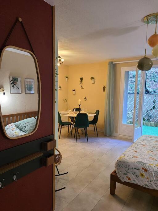 Joli Studio Renove Situe Au Pied Des Thermes 艾美丽·莱斯·班恩斯·帕尔 外观 照片